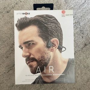Aftershokz air headphones